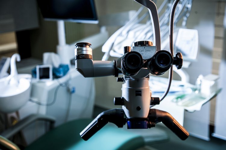 Velvet Dental - Clinica stomatologica, Bucuresti